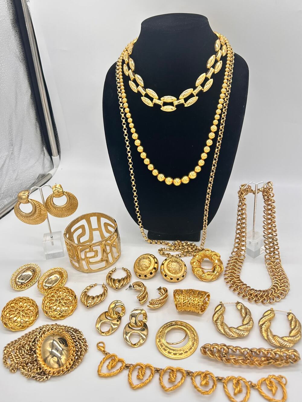 Big Bold Gold Tone Vintage Jewelry Bundle Costume Estate Lot Earrings Necklaces